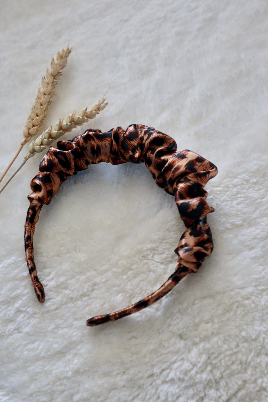 RAFFUNG HAARREIFEN MUSTER