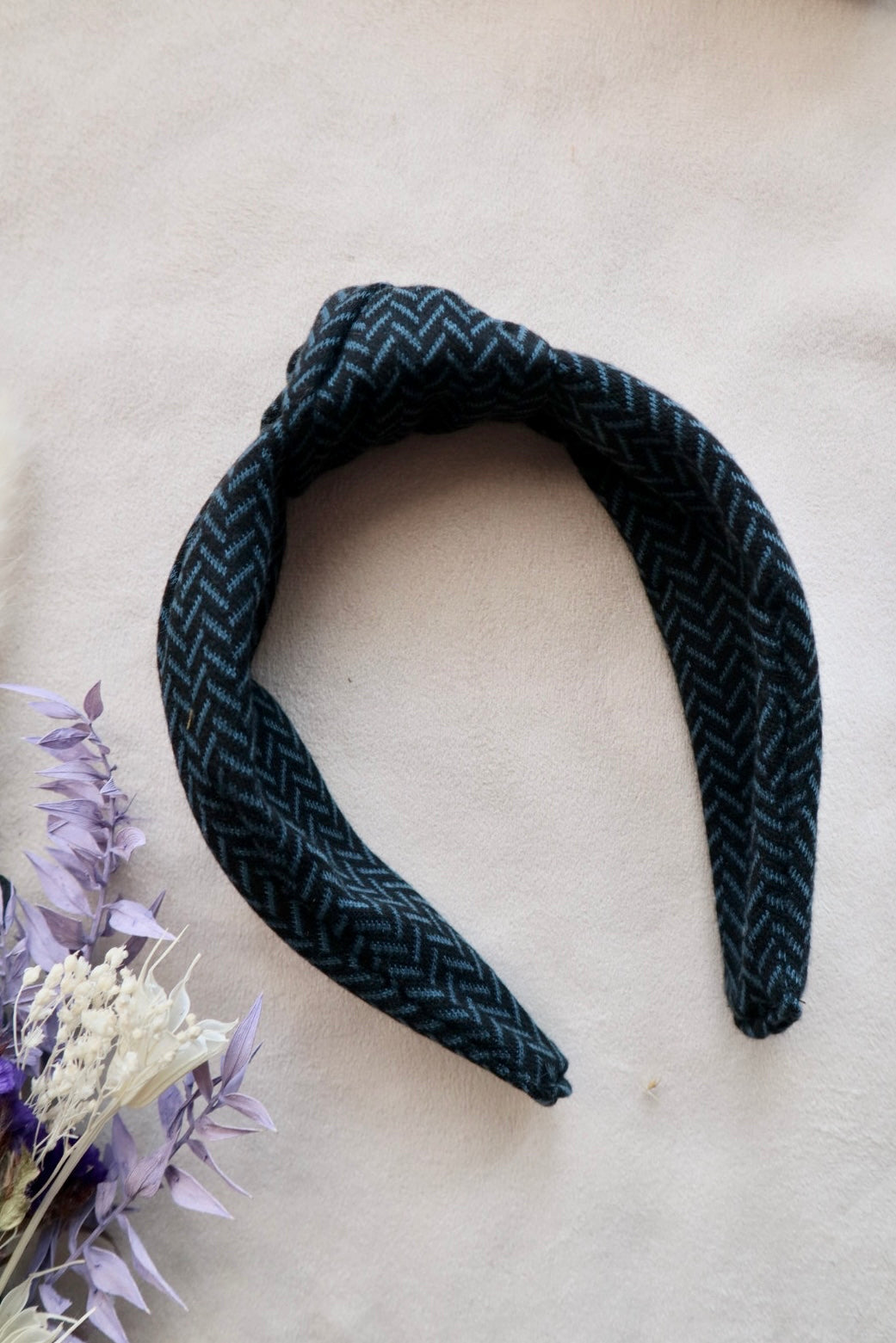 KNOTEN HAARREIFEN KARO