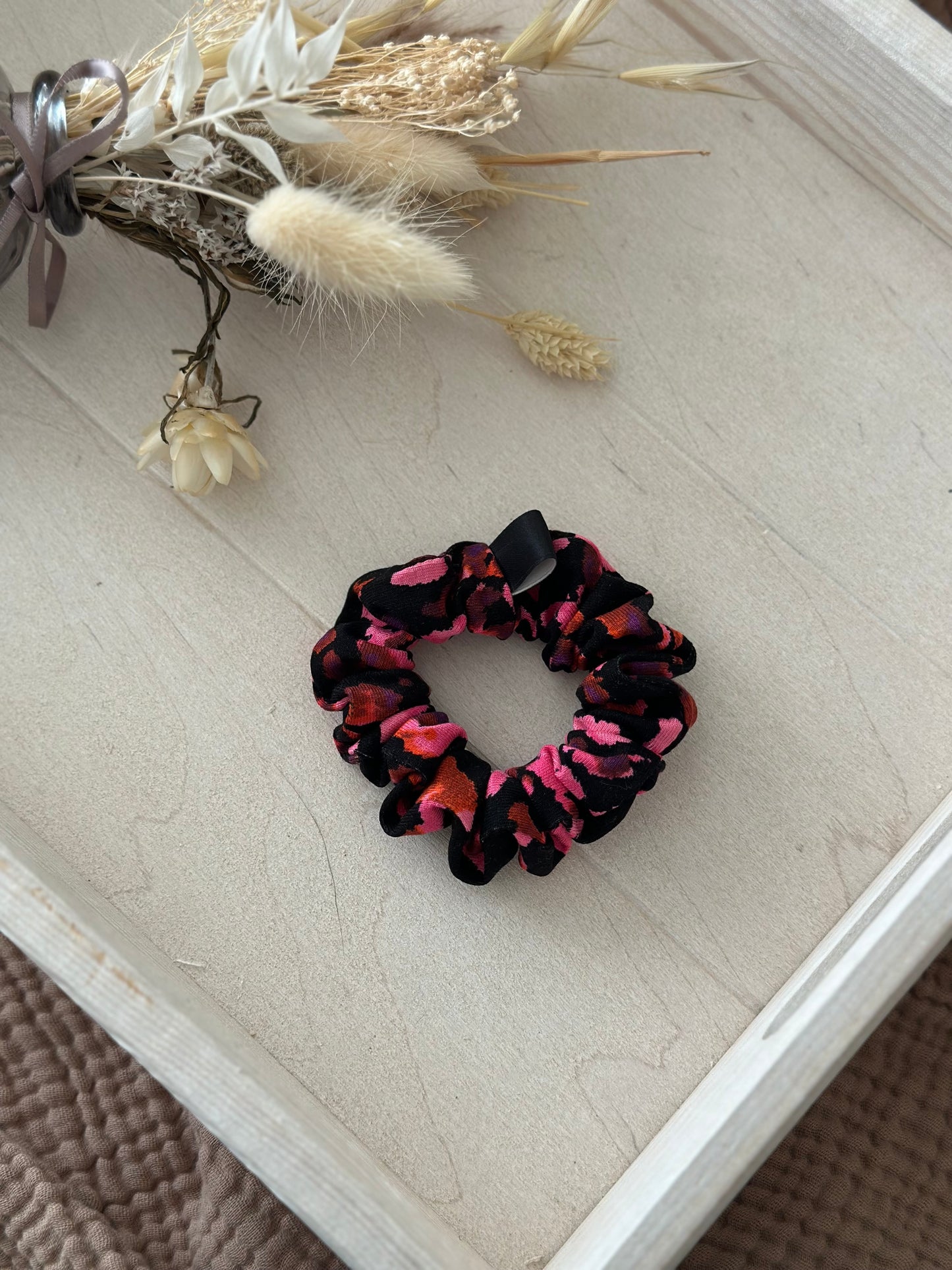 LEO MINI SCRUNCHIES