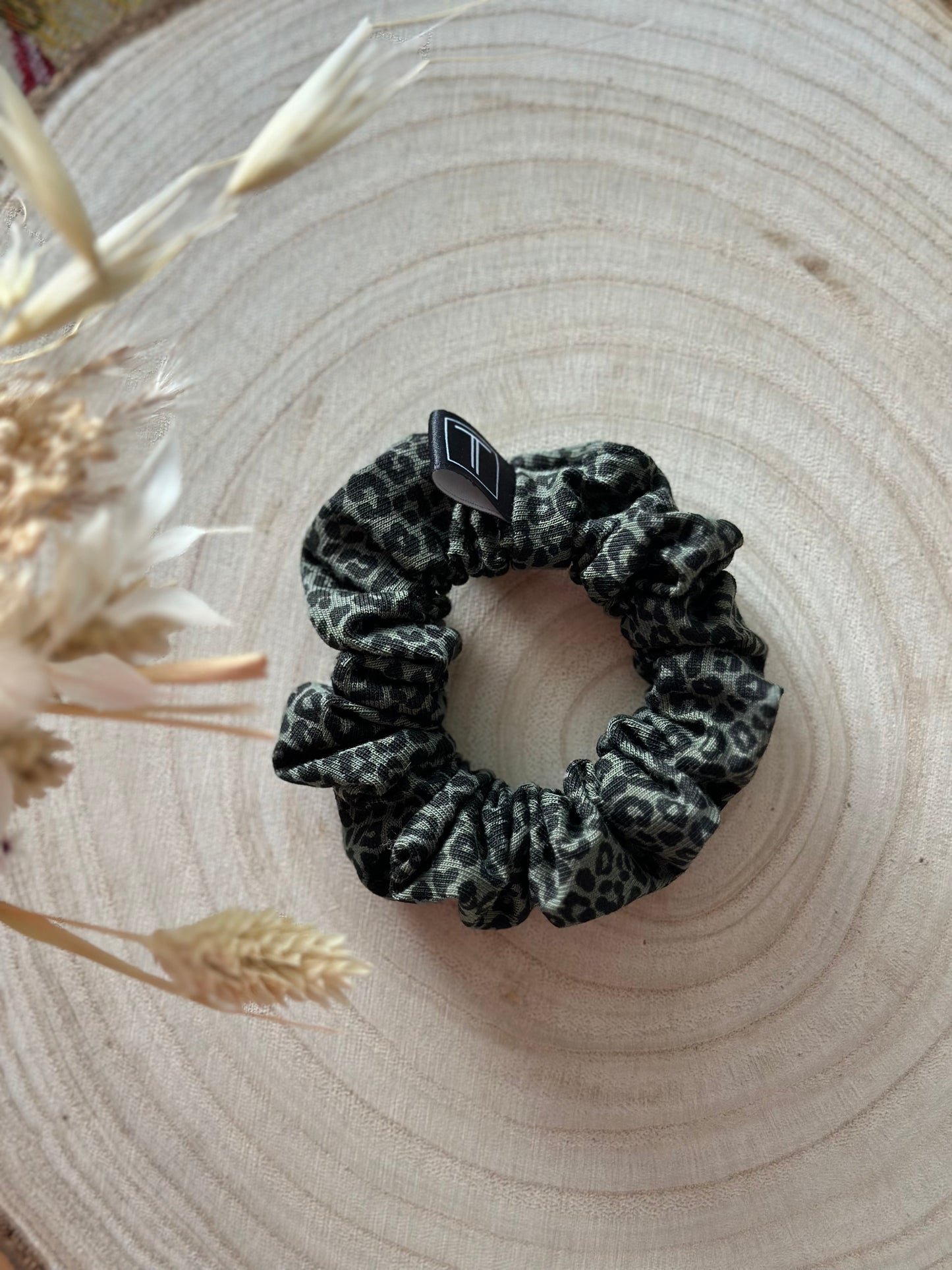 LEO MINI SCRUNCHIES